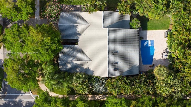 2215 SW 14th Pl, Boca Raton, FL 33486 - view of subject property featuring a pool area