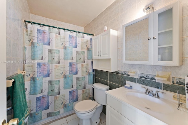 2071 SW 68th Way, Miramar, FL 33023 - full bath featuring tile walls, vanity, toilet, tile patterned flooring, and a shower with curtain