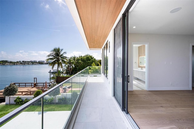 1351 Stillwater Dr, Miami Beach, FL 33141 - balcony featuring a water view