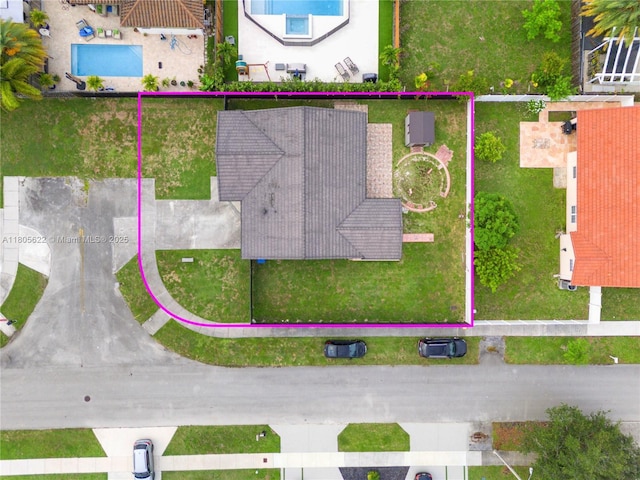 17833 SW 149th Pl, Miami, FL 33187 - aerial view of property and surrounding area featuring property boundaries highlighted