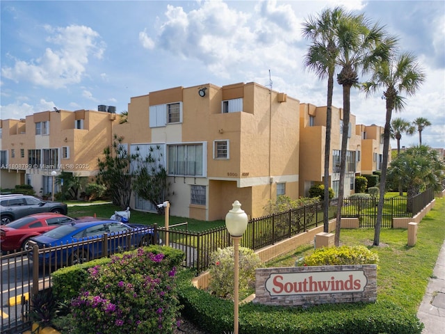 9300 W Flagler St Unit 112D, Miami, FL 33174 - view of property featuring a residential view