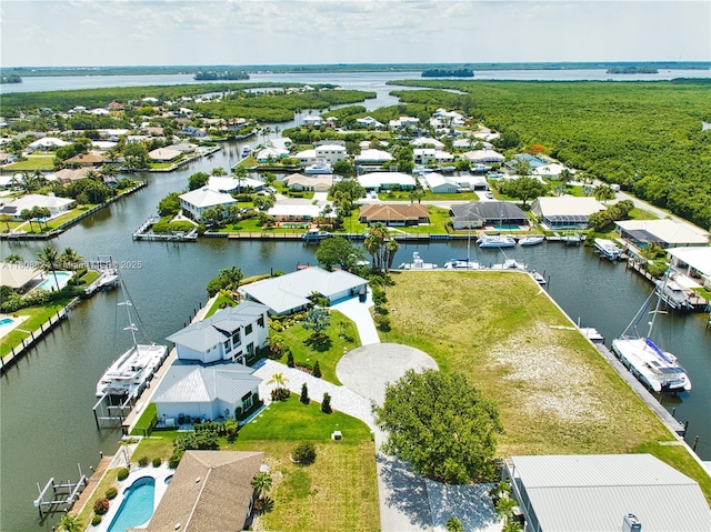 16 Crown Ct, Fort Pierce, FL 34949