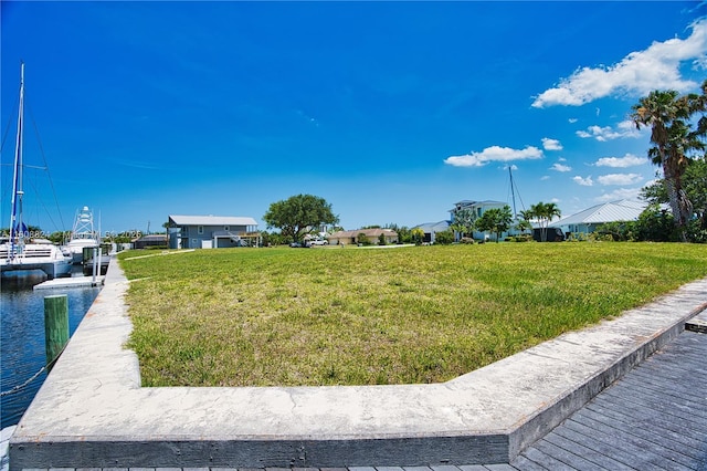 16 Crown Ct, Fort Pierce, FL 34949