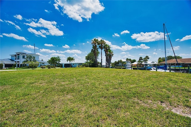 16 Crown Ct, Fort Pierce, FL 34949