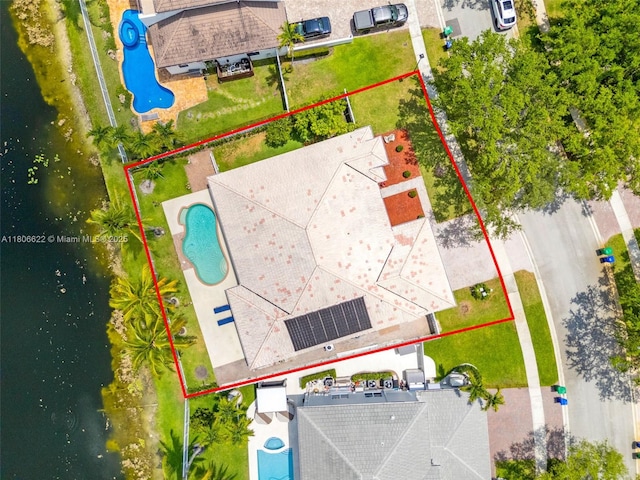 3560 SW 145th Ave, Miramar, FL 33027 - view of property location featuring a pool area, property boundaries highlighted, and a large body of water