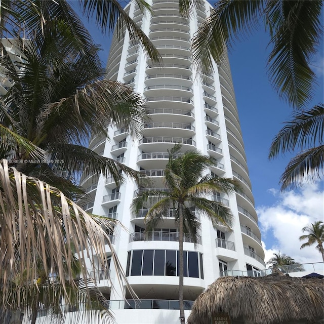 17375 Collins Ave Unit 1101, Sunny Isles Beach, FL 33160 - view of building exterior