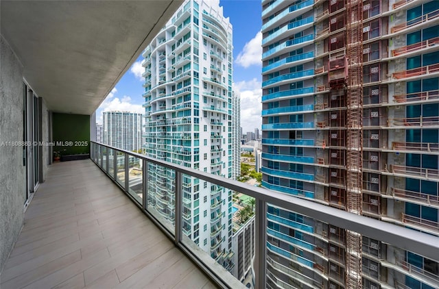55 SE 6th St Unit 2803, Miami, FL 33131 - balcony featuring a view of city