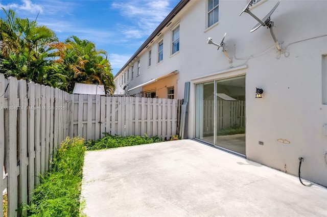 8199 W 36th Ave Unit 5, Hialeah, FL 33018 - view of patio / terrace