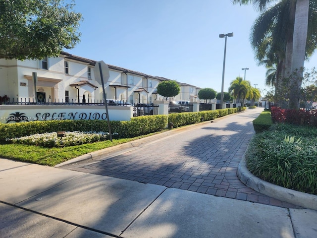 8199 W 36th Ave Unit 5, Hialeah, FL 33018 - view of community with a residential view
