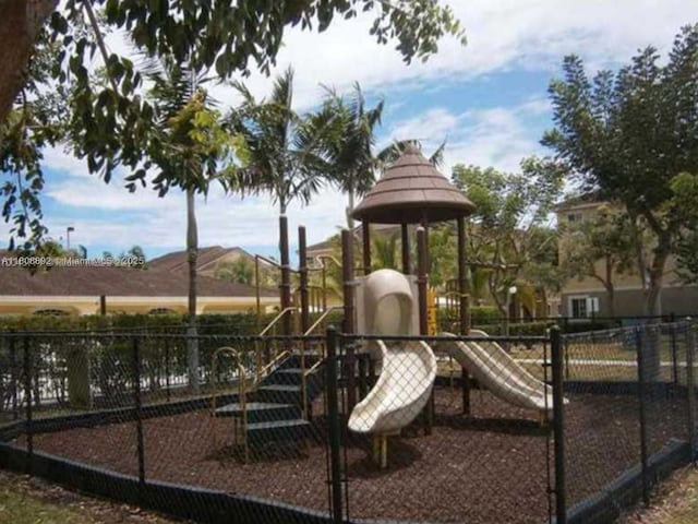 15480 SW 284th St Unit 2304, Homestead, FL 33033 - view of community jungle gym