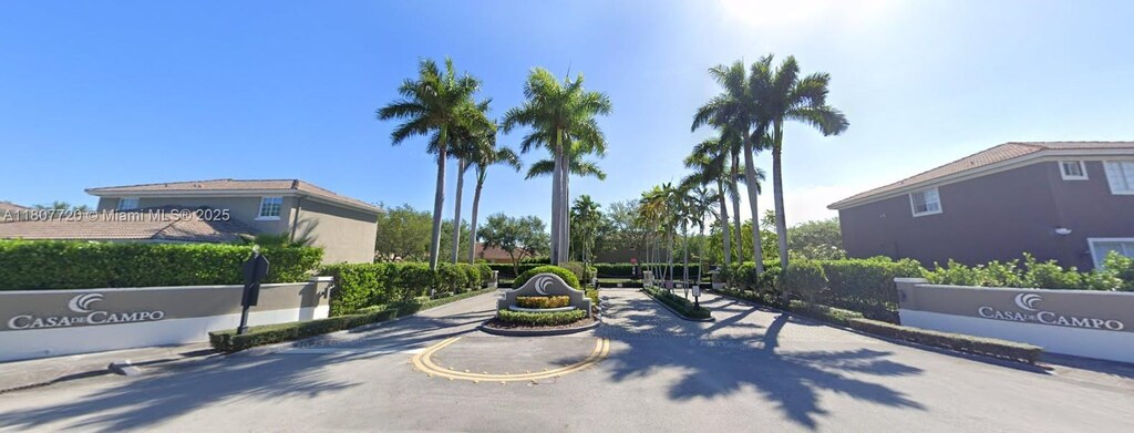 9058 SW 161st Ter, Palmetto Bay, FL 33157 - aerial overview of property's location