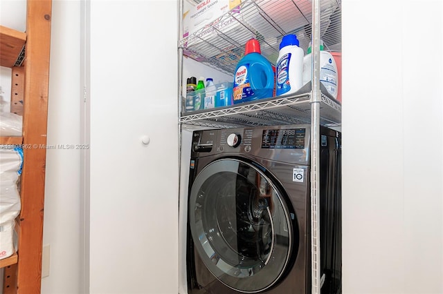 1830 S Ocean Dr Unit 1605, Hallandale Beach, FL 33009 - laundry room with washer / dryer
