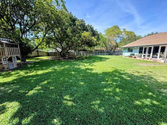 14870 SW 152nd Ct, Miami, FL 33196 - view of yard