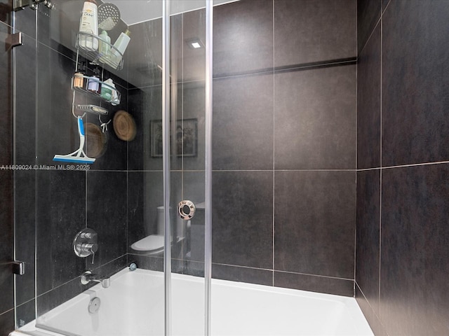 1600 NE 1st Ave Unit 3311, Miami, FL 33132 - bathroom with enclosed tub / shower combo