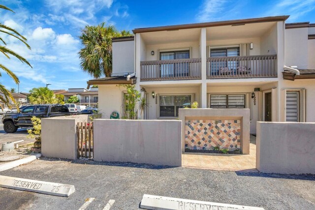 10000 NW 41st St Unit 25, Doral, FL 33178 - photo 1