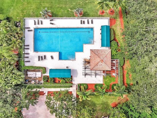 457 Cambridge Dr, Weston, FL 33326 - drone / aerial view