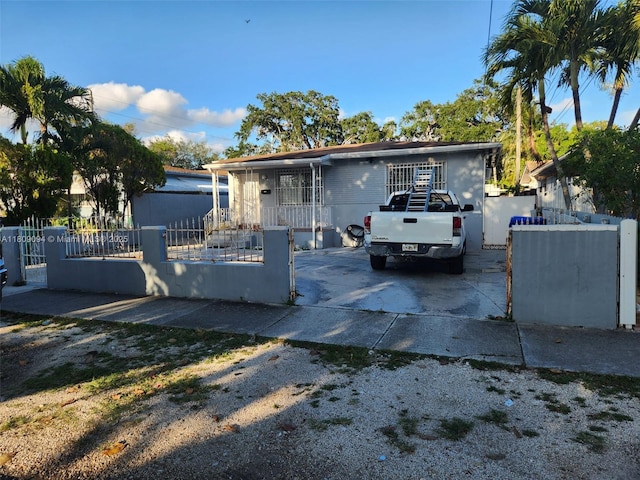 1037 NW 33rd Ave, Miami, FL 33125 - photo 2