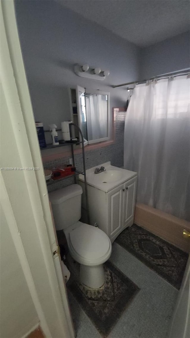 1037 NW 33rd Ave, Miami, FL 33125 - photo 7