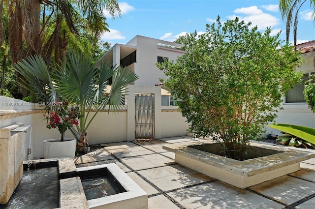 1771 Wa Kee Na Dr, Miami, FL 33133 - view of patio