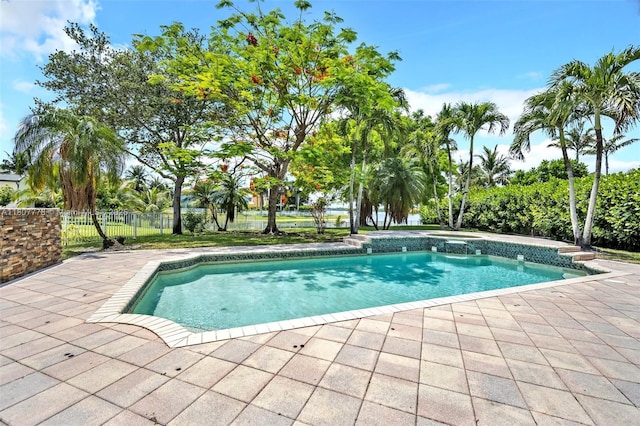 5466 SW 187th Ter, Miramar, FL 33029 - swimming pool with a patio and an in-ground hot tub
