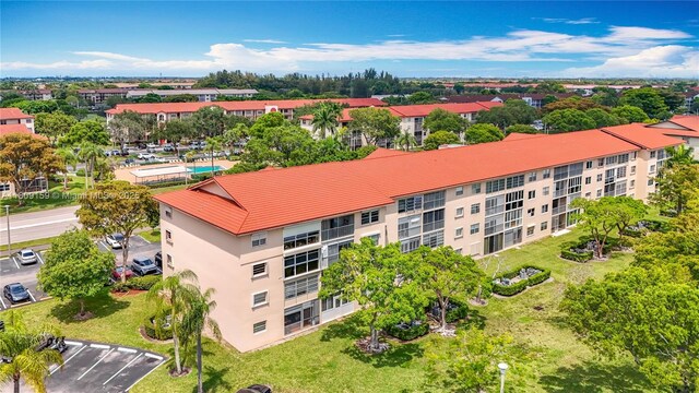 1100 SW 130th Ave Unit 111H, Pembroke Pines, FL 33027 - drone / aerial view of apartment complex