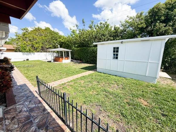 11321 SW 162nd Ter, Miami, FL 33157 - view of yard