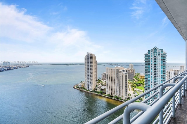 325 S Biscayne Blvd Unit 3926, Miami, FL 33131 - water view with nearby urban area