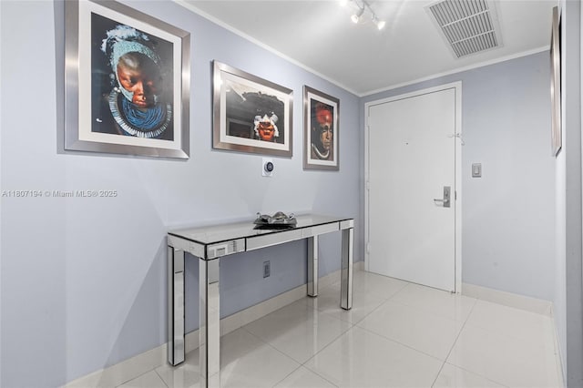 325 S Biscayne Blvd Unit 3926, Miami, FL 33131 - foyer featuring baseboards, ornamental molding, and light tile patterned floors