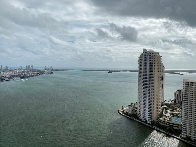 325 S Biscayne Blvd Unit 3926, Miami, FL 33131 - dining space with baseboards and light tile patterned floors