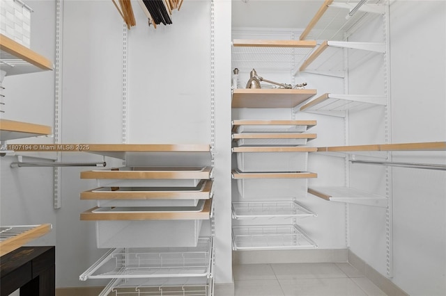 325 S Biscayne Blvd Unit 3926, Miami, FL 33131 - walk in closet featuring tile patterned floors