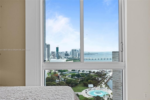 325 S Biscayne Blvd Unit 3926, Miami, FL 33131 - bedroom with a water view and a city view