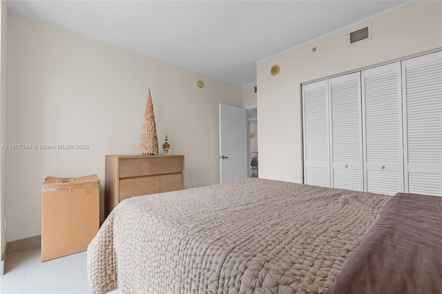 325 S Biscayne Blvd Unit 3926, Miami, FL 33131 - bedroom featuring a closet