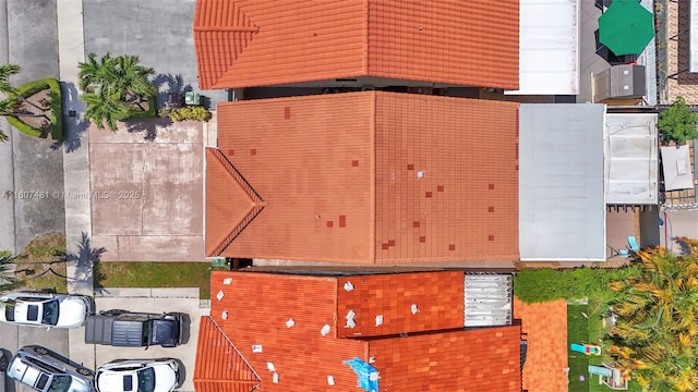 5650 W 21st Ave, Hialeah, FL 33016 - drone / aerial view