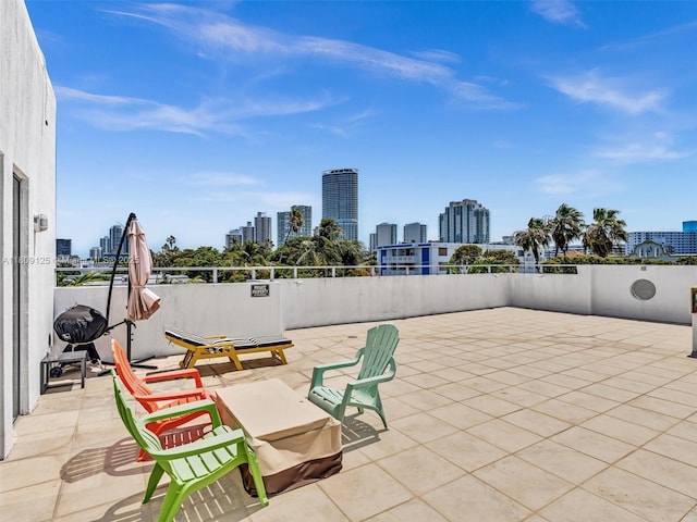 945 Michigan Ave Unit 8, Miami Beach, FL 33139 - view of patio featuring a view of skyline