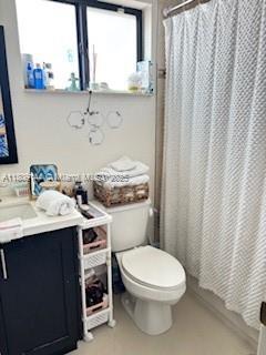 3801 SW 149th Ave, Miami, FL 33185 - full bathroom featuring vanity and toilet