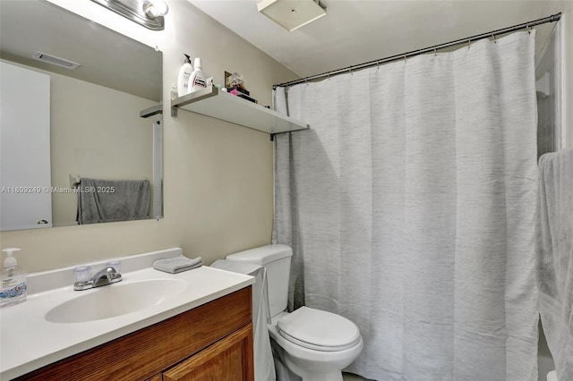 826 Twin Lakes Dr Unit 18-D, Coral Springs, FL 33071 - bathroom with vanity and a shower with curtain