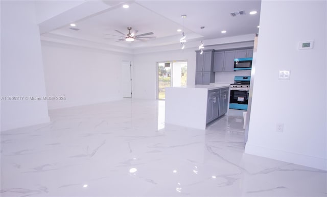 1023 Pilgrim, Lehigh Acres, FL 33974 - unfurnished living room featuring light marble finish floors, recessed lighting, a tray ceiling, and a ceiling fan