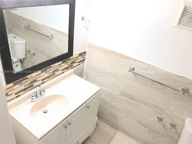 4301 NW S Tamiami Canal Dr Unit 3-209, Miami, FL 33126 - photo 10