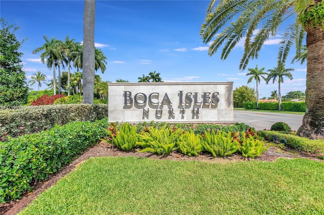19401 Preserve Dr, Boca Raton, FL 33498 - community / neighborhood sign featuring a lawn