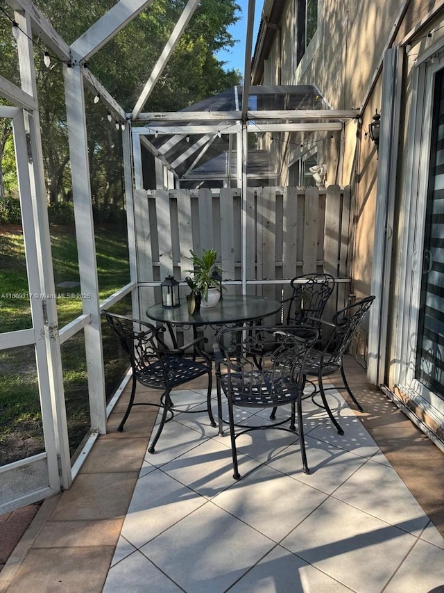 1051 Sorrento Dr, Weston, FL 33326 - sunroom featuring outdoor dining area