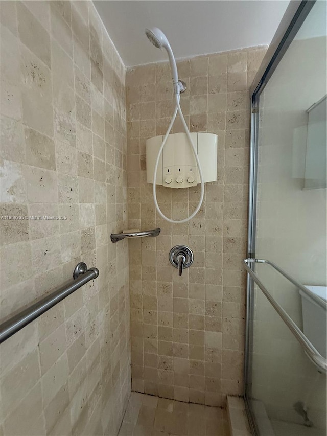 9255 SW 125th Ave Unit 304R, Miami, FL 33186 - bathroom with a stall shower