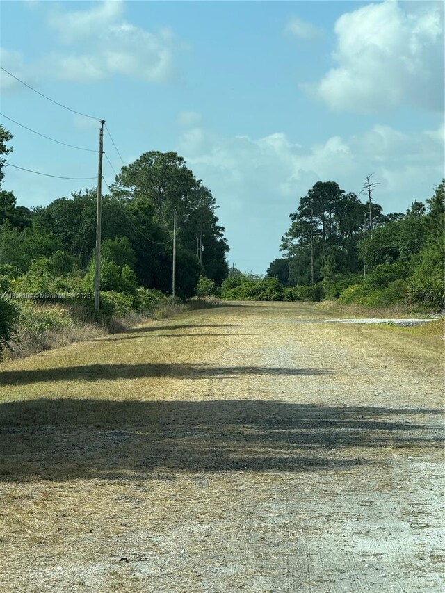 555 S Live Oak St, Clewiston, FL 33440