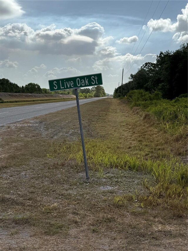 555 S Live Oak St, Clewiston, FL 33440