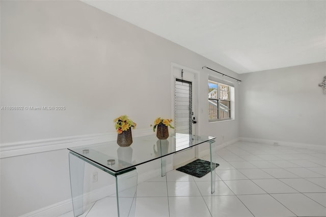 481 Durham Q Unit 481, Deerfield Beach, FL 33442 - unfurnished dining area with baseboards and light tile patterned flooring