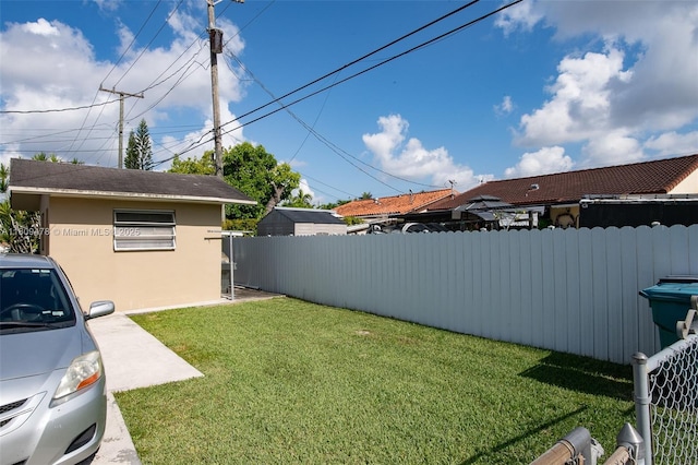 9301 SW 37th St, Miami, FL 33165 - view of yard