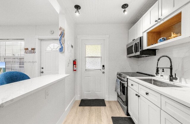 2404 NE 33rd Ave Unit 14, Fort Lauderdale, FL 33305 - photo 6