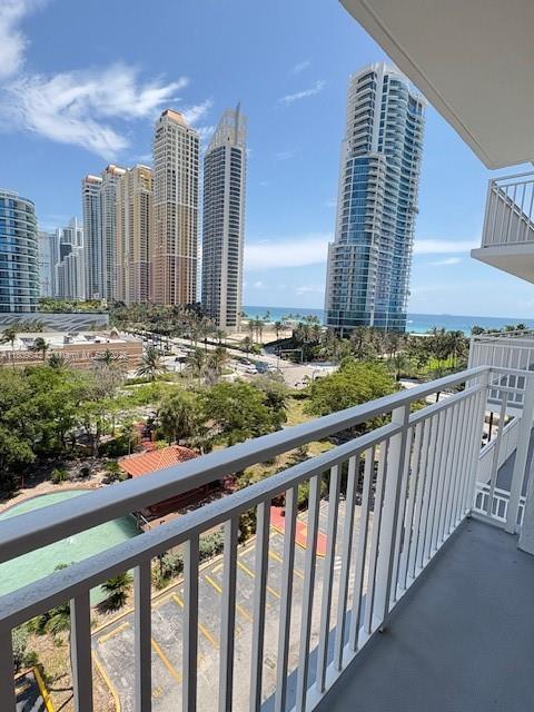 210 174th St Unit 818, Sunny Isles Beach, FL 33160 - balcony with a view of skyline