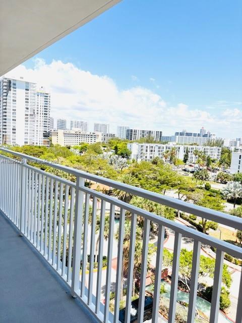 210 174th St Unit 818, Sunny Isles Beach, FL 33160 - view of balcony