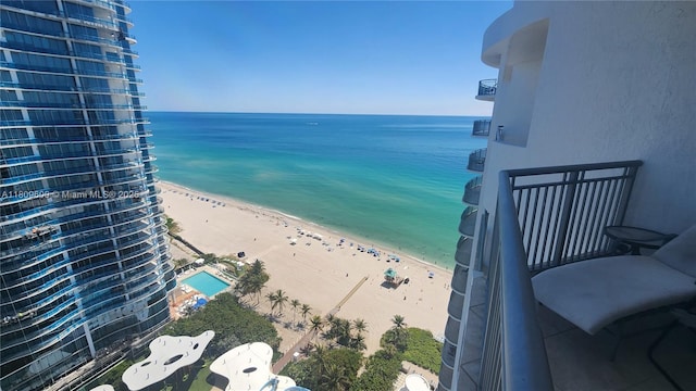 17375 Collins Ave Unit 2606, Sunny Isles Beach, FL 33160 - water view with nearby beach