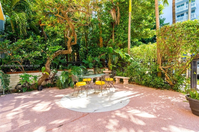 1051 Meridian Ave Unit 1-A, Miami Beach, FL 33139 - view of patio / terrace featuring outdoor dining area